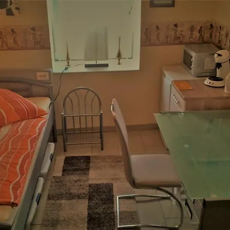 Zeitwohnen Pensión 3*