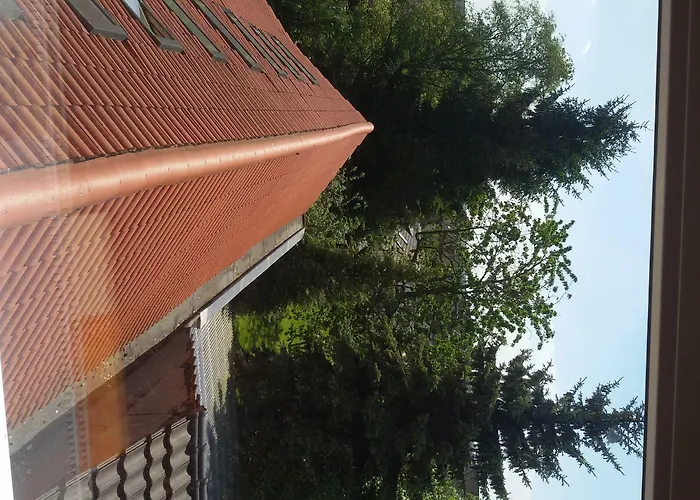 招待所 Zeitwohnen