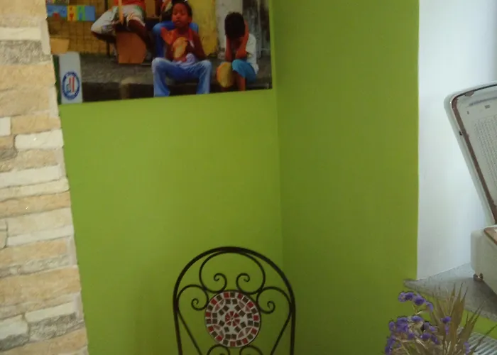 招待所 Zeitwohnen